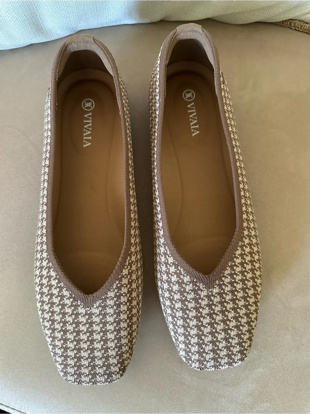 VIVAIA Round-Toe Flats (Claire) NWOB